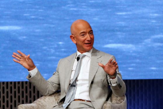 Джеф Безос се оттегля като главен изпълнителен директор на Amazon