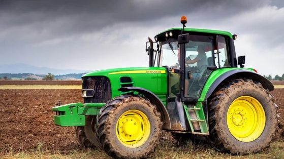 Американските фермери са принудени да хакват своите трактори, за да могат да ги ремонтират