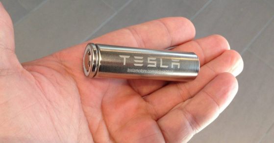 Tesla купува с 24% по-евтино акумулаторните батерии за своите електромобили