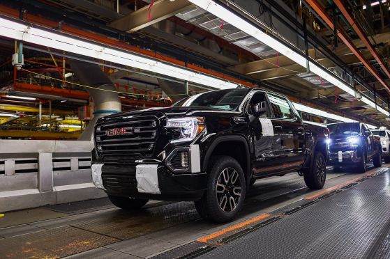 GM builds pickups without fuel economy modules due to chip shortage