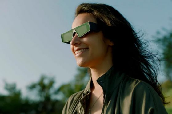 Новите очила на Snap ви позволяват да видите света в AR