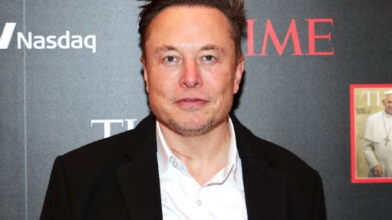 elon-musk-678x381