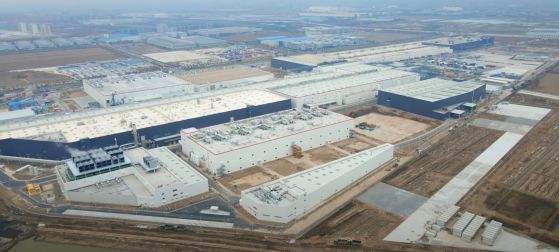 Tesla announces new investment in Gigafactory Shanghai on road to 1 million electric cars per year