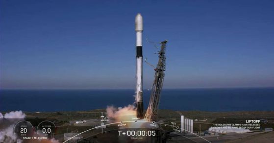 SpaceX изведе в орбита още 50 сателита за глобалната мрежа Starlink