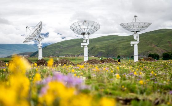Китай изгражда огромен клъстър от телескопи за изучаване изригванията на Слънцето