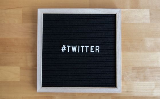 Досиетата Twitter – поредната епопея в битката на Мъск за свободата на словото
