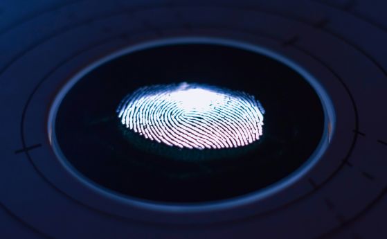 Нов изкуствен интелект се научи прецизно да копира човешките пръстови отпечатъци