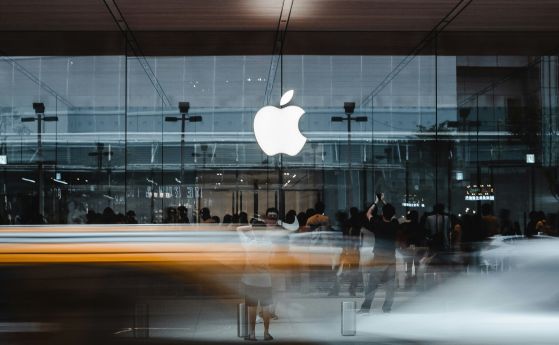 Apple бърза да внедри генеративен изкуствен интелект в iPhone