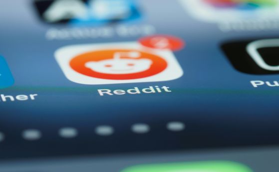 Противоречиви промени в политиките на Reddit