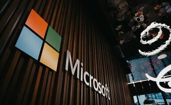 Американските регулатори започват мащабно разследване и на Microsoft