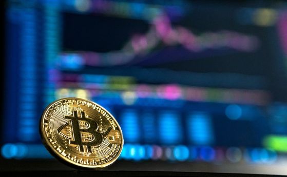 Генерирането на един Bitcoin става все по-скъпо и достигна 70 000 долара