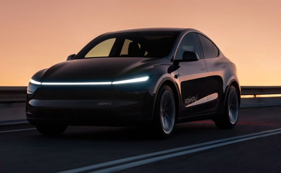 Роботаксито на Tesla прави редица грешки при първите си публични тестове