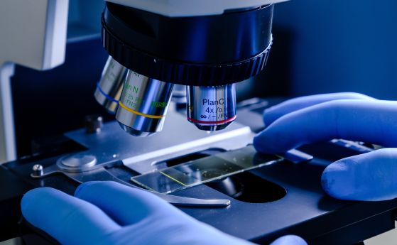 Нов AI микроскоп диагностицира заразени клетки за минути