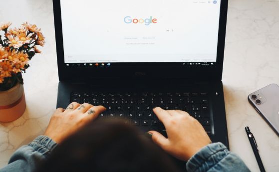 Google пуска персонализирани AI „умения“, които хората да внедрят в Chrome