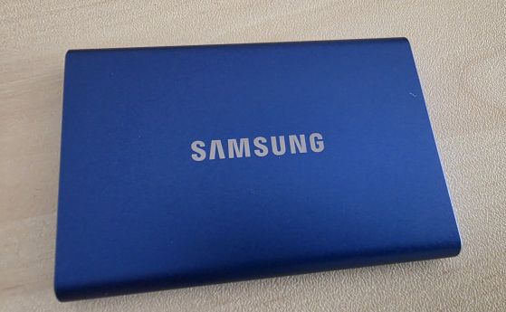 Samsung Portable SSD T7 2TB - малък и бърз диск за професионалисти (Ревю)