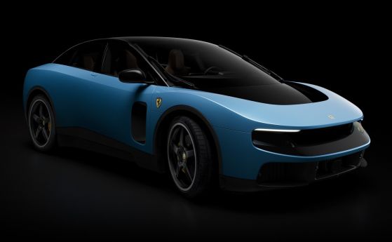 Акциите на Ferrari спаднаха след разочароващи отзиви за първия им електромобил