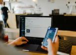 Седем от десет технологични компании у нас предлагат хибридна работа
