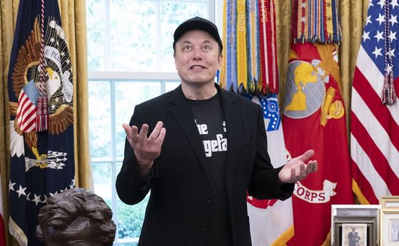 Илон Мъск обеща по една акция на SpaceX на всяко дете в САЩ