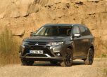 Токов удар: тест Mitsubishi Outlander PHEV 2016 10