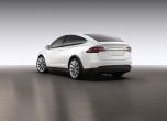 Новата Tesla Model X се появи предпремиерно 3