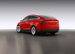 Новата Tesla Model X се появи предпремиерно 17