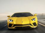 Lamborghini Aventador S: 4 задвижващи и 4 завиващи колела 10