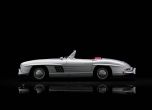 Иконата Mercedes-Benz 300SL Roadster стана на 60 години 5