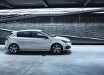 Подобрената версия на Peugeot 308 с нов дизелов двигател (видео) 20