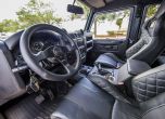 Този Land Rover Defender е по-скъп от Ferrari 5