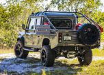 Този Land Rover Defender е по-скъп от Ferrari 9