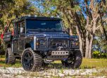 Този Land Rover Defender е по-скъп от Ferrari 11