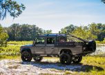 Този Land Rover Defender е по-скъп от Ferrari 25