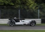 Caterham с 20 юбилейни бройки Superlight през 2016 4