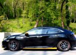 Удар в десетката? Тестваме 10-то поколение Honda Civic 13