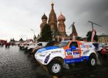 Петър Ценков на старта на Silk Way Rally 2017 11