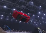 Новият Jaguar E-Pace се показа на света с рекорден лупинг (видео) 30