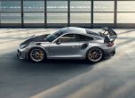 Марк Уебър срещу Валтер Рьорл с новото Porsche 911 GT2 RS (видео) 15