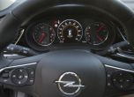 Достъпният премиум: тест Opel Insignia Grand Sport 26