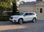 Новият Subaru Ascent е гигантски SUV с 8 места 16