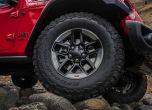 И Jeep се предаде, прави хибриден Wrangler 13