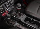 И Jeep се предаде, прави хибриден Wrangler 28