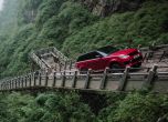 Хибридният Range Rover Sport с шеметно изкачване до „Вратата към Рая” (видео) 12