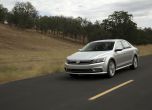 Volkswagen представи обновения Passat 2