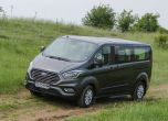 Бусът като лека кола: тест Ford Tourneo Custom 5