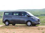 Бусът като лека кола: тест Ford Tourneo Custom 8
