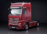Новият Mercedes Actros смени огледалата с камери 5