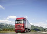 Новият Mercedes Actros смени огледалата с камери 6