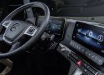 Новият Mercedes Actros смени огледалата с камери 14