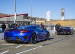 Honda / Acura  NSX дърпа отегчени от Porsche 911 клиенти 42