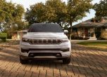 Jeep Grand Wagoneer ще се бори с най-големите и луксозни всъдеходи 2